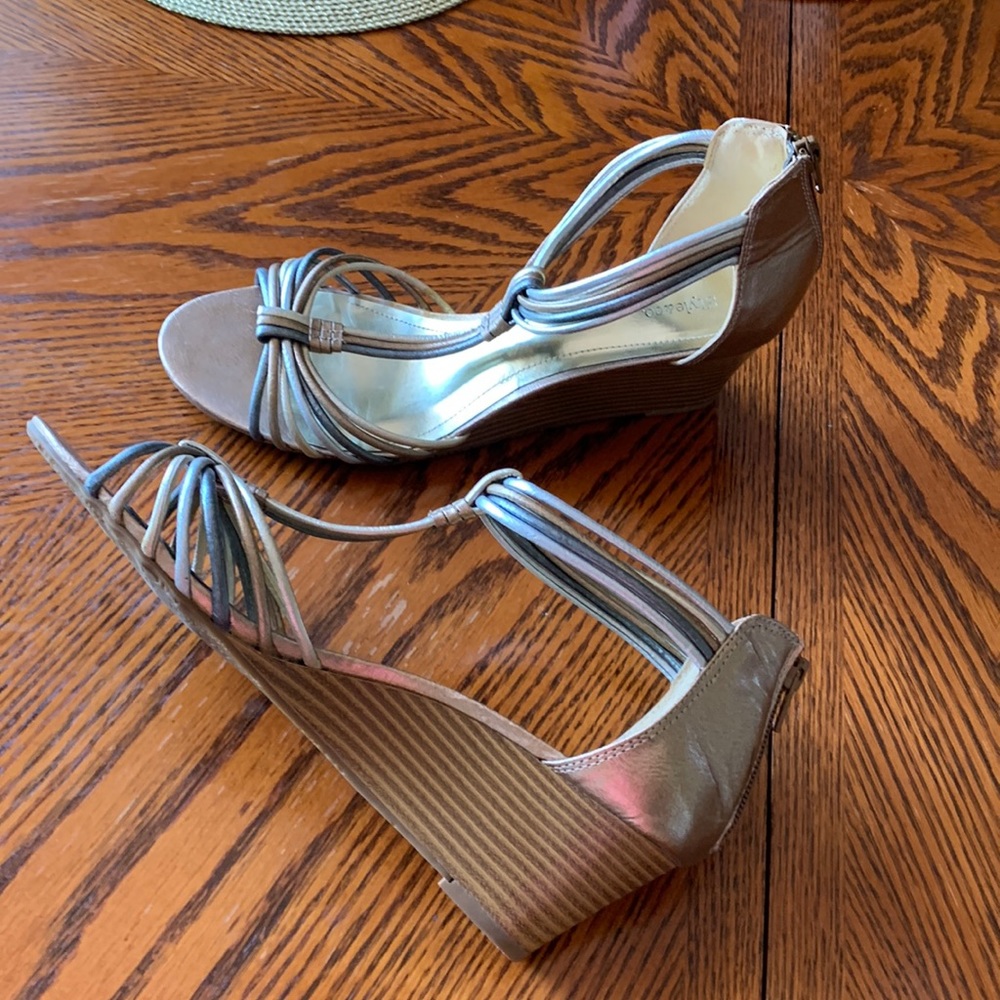 Style & Co Milan wedge